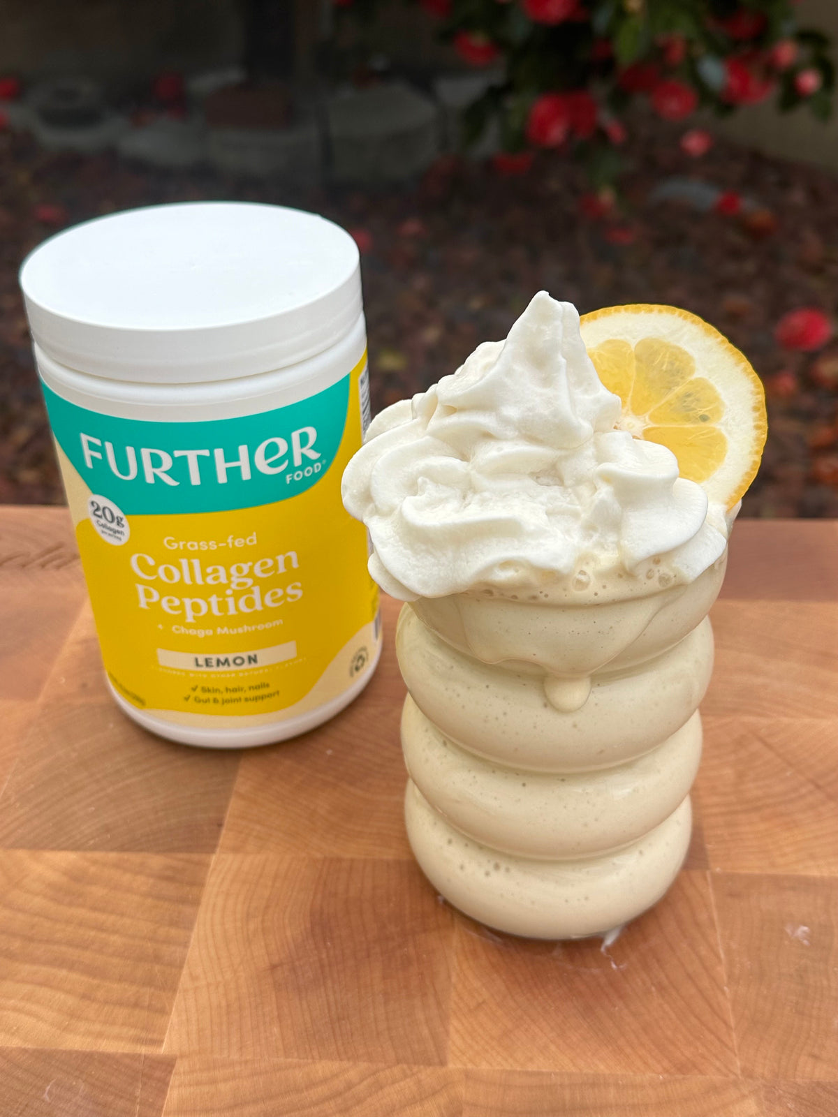 Lemon Smoothie with jar of Lemon collagen