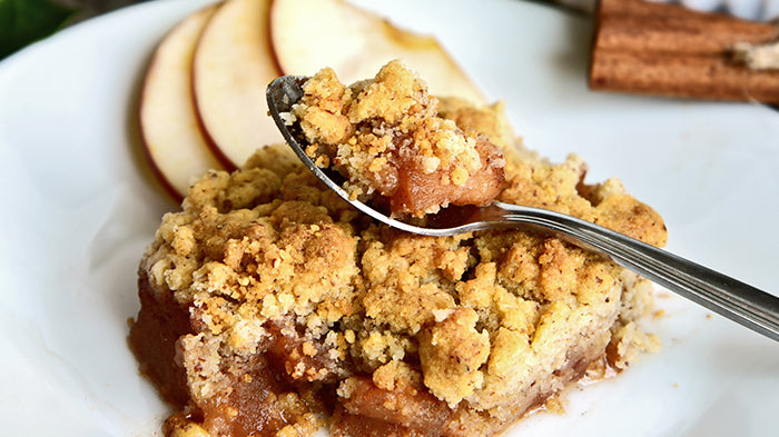 Nourishing Apple Cinnamon Collagen Crumble