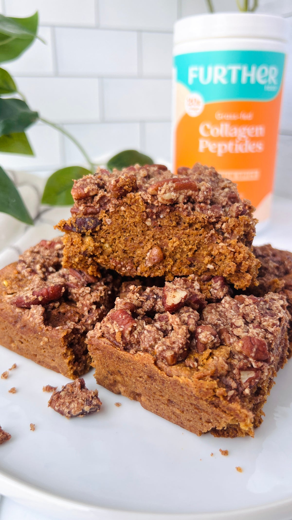 Pecan Crumble Pumpkin Spice Blondies