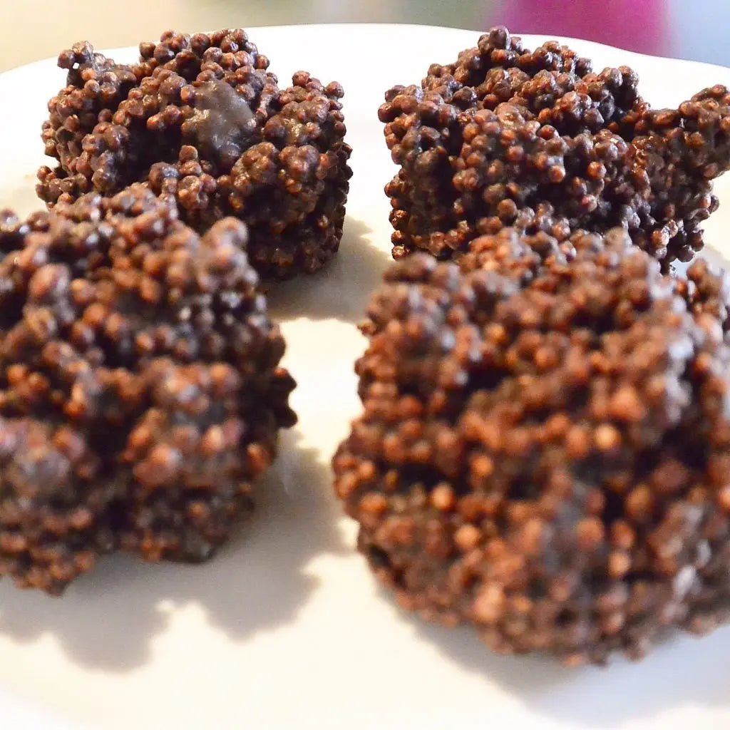 4-Ingredient Chocolate Popped Quinoa Snacks | Further Food