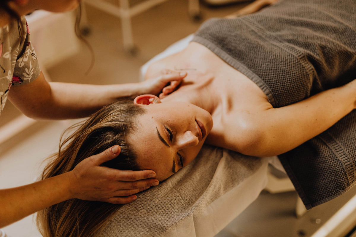 What is Craniosacral Fascial Therapy (CFT)